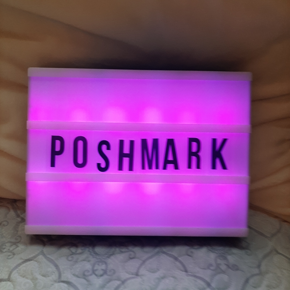 ❤️ Light Sign by Tzumi light up Marques
